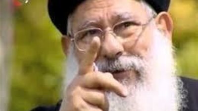 الأب مكاري يونان يكشف كيف يخرج الشياطين من جسد مسلمين ومسيحيين ببركة السيد المسيح