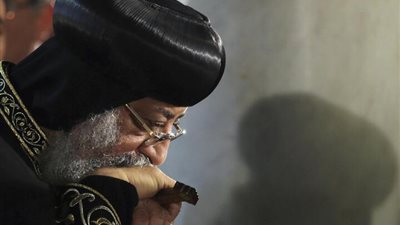 بعد الاحداث المتتاليه من اضطهاد للاقباط..رسالة كاهن نيوجيرسى الي قداسة البابا تواضروس الثاني