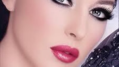 وصفة بسيطة تعمليها في البيت هتثبت مكياجك وتدي نضارة للبشرة ملهاش مثيل