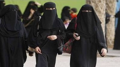 بعد تداول أنباء عن حظر النقاب إسلاميون يؤكدون النقاب يزيد تكبير