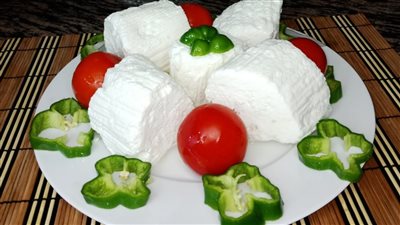 دخول المدارس قد اقترب وفري علي نفسك واعرف طريقة عمل الجبنة الكريمي بالجبنة القريش