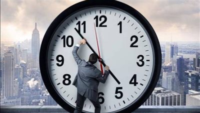 الصيف بيلم هدومه اعرف هتظبط ساعتك ومواعيدك امتى العودة مرة أخرى إلى التوقيت الشتوي