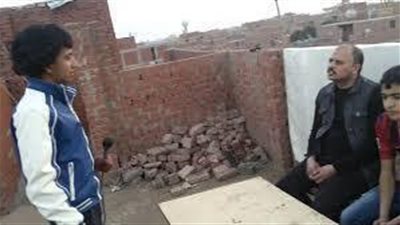 بالفيديو ..برنامج اكتشاف المواهب الغنائية على سطح العمارة