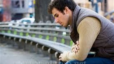 شاركنا برأيك..اعمل إيه عشان ابعد بس من غير مااجرحها ؟