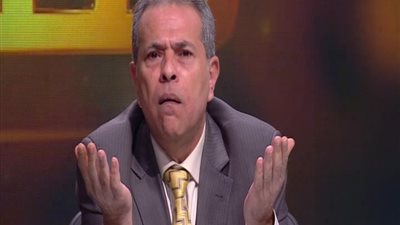 بالفيديو | عكاشة يروي تفاصيل لقاءة مع موظفة بوزارة الزراعه عندها خمسين سنه وعايزة تشتغل مذيعه ورده الكوميدي عليها