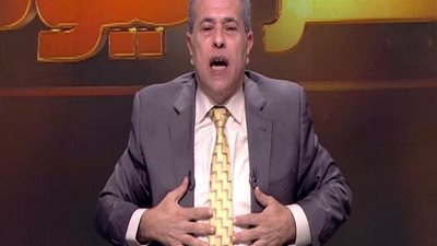 بالفيديو | عكاشة هاتولي ستايلست رقم واحد في مصر وابقي قابلني لو لبسني وانا بلبس