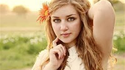 شاركنا برأيك ..عملت اكونت بنت وفضلنا نحب في بعض شهر عشان مايخونيش..اعمل إيه ؟