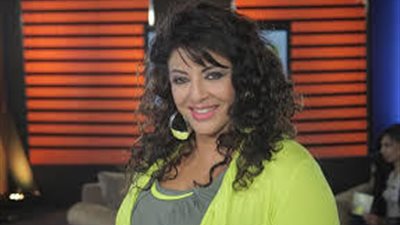 هالة صدقي..نعم تعرضت لتجربة تحرش في عزاء سناء جميل