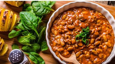 ابعد عن تناول الفول لو انت من الأشخاص دي أشخاص ممنوعون من تناول الفول اعرف انت منهم ولا لاء