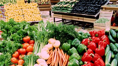 الأسعار في طريقها للانهيار التعرف على مفاجآت جديدة في أسعار الخضروات والفواكه