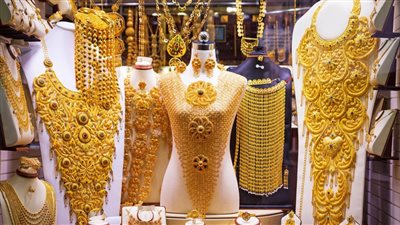 الذهب يضرب في التقيل مفاجآت قوية في أسعار الذهب اليوم في الأسواق المصرية