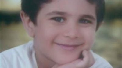 بالصورة ..شير من فضلكم ..صلوا لأجل كيرلس لأن هيعمل عملية في المخ