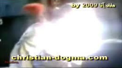 كاهن كان يصلي بإسم الرب يسوع شاهد ماذا حدث له فجأة