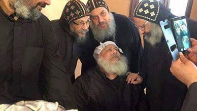 مش معقول هتشوف الصوره دي ومتقولش ربنا يشفيك يا (ابونا فانوس)