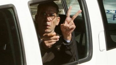 اعترافات خاطف الطائرة المصرية انا أب محروم من رؤية زوجتي وأولادي 24 عاما فخطفت الطائر