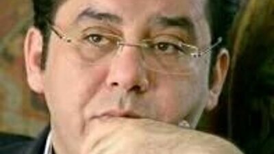 أيمن نور يعلق على اختطاف الطائرة المصرية عبر تويتر