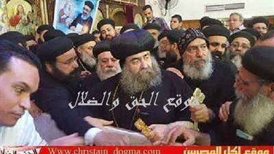 مفاجاه بالصور شاهد مافعله ابونا مكارى بالامس قبل وفاته بساعات