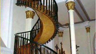 هناك سر عمره 130 عاما بمدينه سانتافي في ولايه نيو مكسيكو بالولايات المتحده الامريكيه