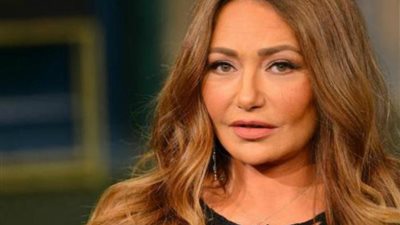 بالصور احدث اطلاله لليلي علوي تبهر رواد الإنترنت ويعلقون انتي عندك 20 سنه