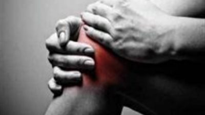 وصفة طبيعية لعلاج آلام الركبتين