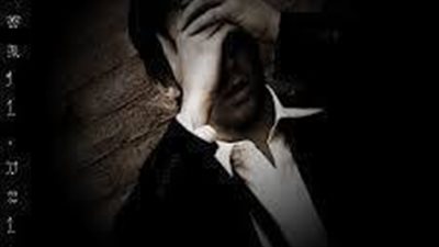 شاركنا برأيك ..حطت راسنا في الطين ..أمي اتجوزت عرفي شاب أكبر مني ب5 سنين ..هل اقاطعها ؟