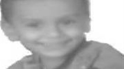 طفل كان مصاب بكيس ماء في المخ ولابد أن يقوم بعمل عملية لإزالة الورم لكنه شفى تماما ً على يد السيدة العذراء بعد توسلات عديدة