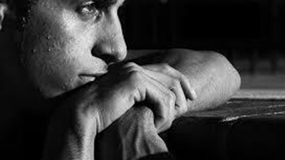 شاركنا برأيك..انا خاطب واحدة مايصة ..اربيها ازاى ؟