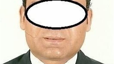 قصة مترجم كبير بوزارة الخارجية يقلب الدنيا و يصلي في الخفاء ويقبل المسيح