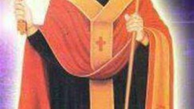 الانبا صرابامون يرسل لسيدة شنطة مليئة بالفراخ بعد أن صلت إليه