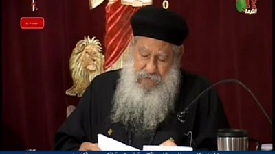 بالفيديو | مسلم اسمة محمد يرسل معجزة قوية جدا لبنته الي عليها شيطان وشاهد ماذا فعل الشيطان لما عرف انه هيروح لابونا مكاري ورد ابونا مكاري علي الرسالة