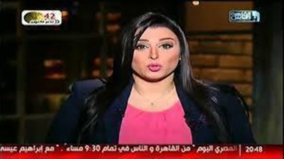مذيعة مشهورة تتنكر في زى سيدة محجبة لتكشف ماذا يحدث داخل المقابر