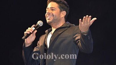 منع محمد حماقي من السفر