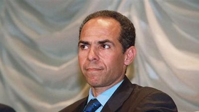 بعد تدوينته عن «تيران وصنافير».. النجار يغلق صفحته على «فيسبوك» ويعتذر عن كتابة مقاله اليومي 1062113