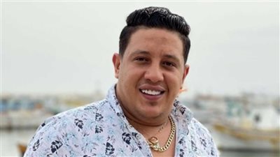 هجوم لاذع على زوجة حمو بيكا وبملابس مثيرة للجدل ولابسة كيلو دهب في سبوع بنتهم