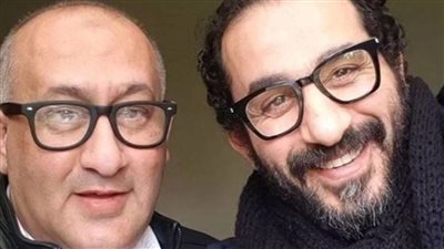 الموت تفجع الفنان احمد حلمي اليوم بوفاة شقيقه بعد صراعه مع المرض