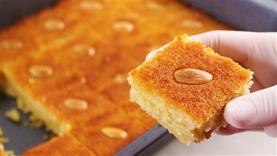 مش هتشتريها من بره تاني لو عملتيها بالطريقة دي طريقة عمل البسبوسة باقل التكاليف