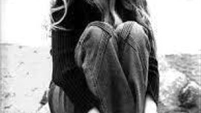 شاركنا برأيك ..يريدني زوجة في السر؟