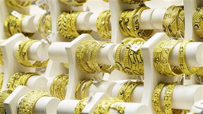 حدث في الظهيرة أسعار محصلتش قبل كدا مش هتصدق ذهب عيار 21 وصل كام