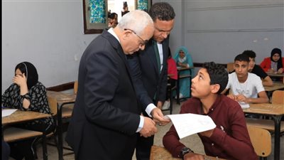 مناشده عاجله من أولياء أمور مصر لـ وزير التعليم واستغاثات من اولياء الامور عند إعداد جداول الامتحان