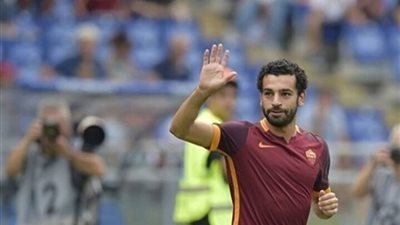 «روما» ينقذ «صلاح» من «كابوس ريجيني»