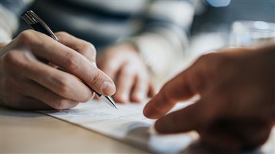 شهادتين بفائدة متدرجه تفاصيل 3 شهادات بعوائد مرتفعة في البنوك المصرية تصل لـ 22 بالمئـه