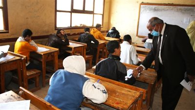 لصفوف النقل والشهادة الإعدادية التعليم تصدر بيان هام بشأن امتحانات الفصل الدراسي الأول 2024