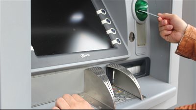 خدمات بنكية تعمل أيام الإجازات والعطلات الرسمية للبنوك