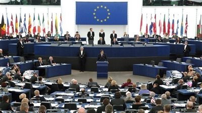 البرلمان الأوروبي يوصي باعتماد اللغة التركية كلغة رسمية في الاتحاد