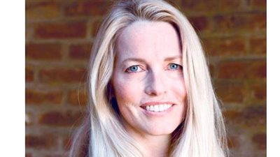 هل تعلم أن زوجة مؤسس آبل من أغنى 50 شخصاً في العالم