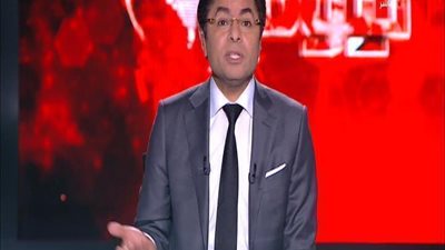 بالفيديو | خالد ابو بكر و دفاع مستميت عن محافظ القاهرة بعد موقفه المحرج مع الرئيس السيسي