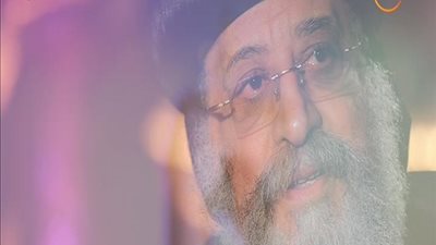 بالفيديو مساء دي ام سي يبداء برنامج اليوم بمرد من القداس سبب لقائهم مع البابا