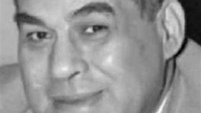 تعرف على الصحفي الذي ادخل فكرة عيد الأم في العالم