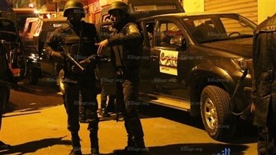 مخرج بالتلفزيون يتهم ضابط شرطة بسحله واحتجازه بقسم ثانى أكتوبر