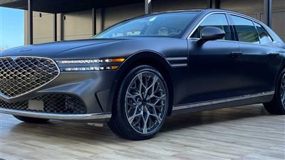 مش قد الجديد وعايز عربية بحالتها الحق الفرصة وخد عربية مرسيدس زيرو والسعر مفاجأة العيد